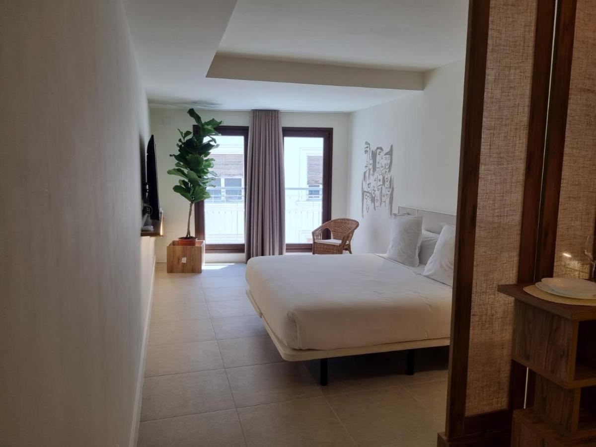Aparthotel Reina Victoria Velazquez Alicante Exteriér fotografie