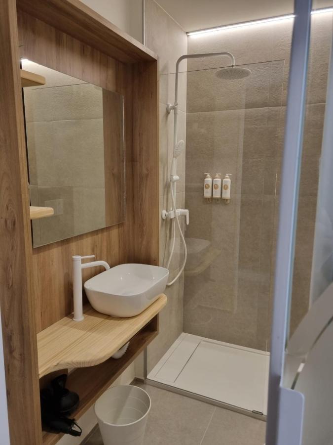 Aparthotel Reina Victoria Velazquez Alicante Exteriér fotografie