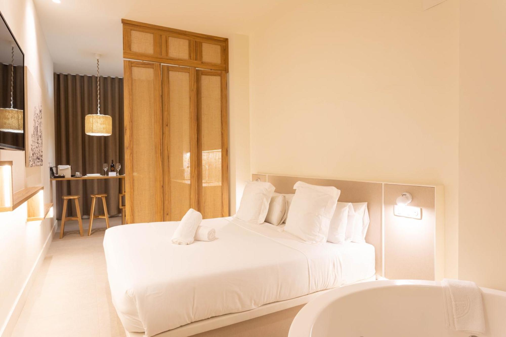 Aparthotel Reina Victoria Velazquez Alicante Exteriér fotografie